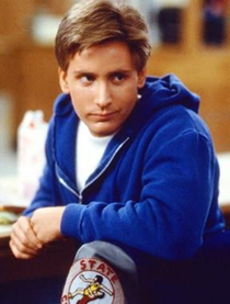 艾米利奥·艾斯特维兹头像