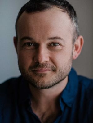 丹尼尔·亨舍尔头像