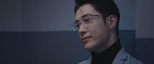 荧幕多面手演员邓伟徳新作《不可饶恕的罪恶》让观众不寒而栗封面图