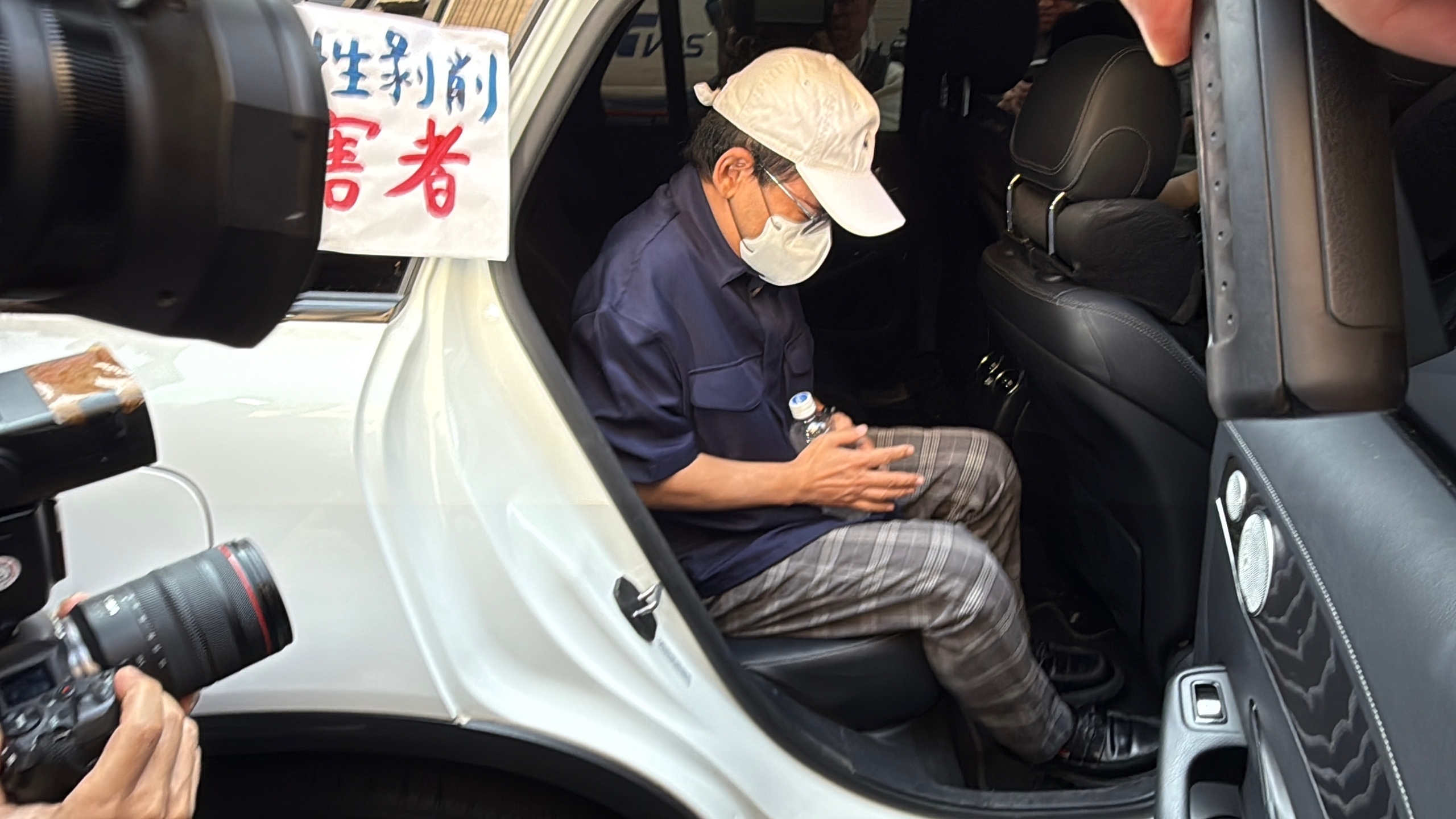 黄子佼私藏上千部未成年性影像 二审今日开庭现身法院