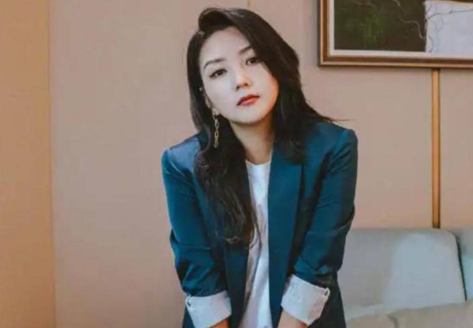 “迟到的算计”曝光，何洁与赫子铭，离婚后输赢已见分晓封面图