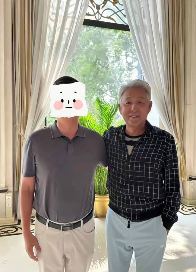 70岁陈道明近照曝光！满头白发皮肤黝黑苍老了许多