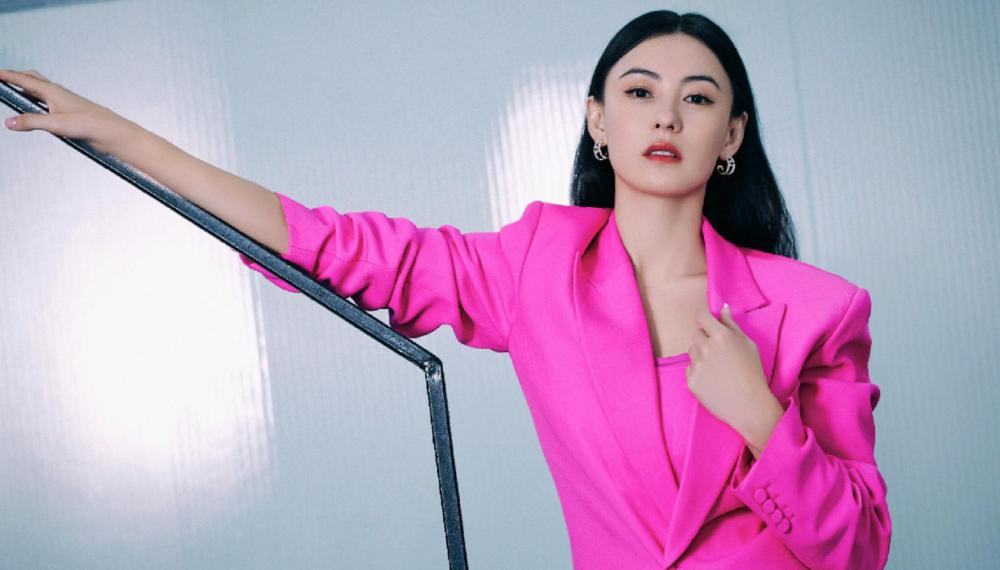 张柏芝新恋情实锤？和神秘男友的夜晚，甜蜜爆表！封面图