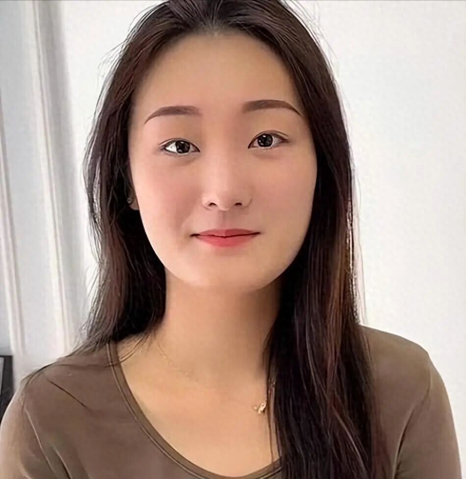 离婚四年后，大衣哥终于等来好消息，前儿媳陈亚男后悔么？封面图