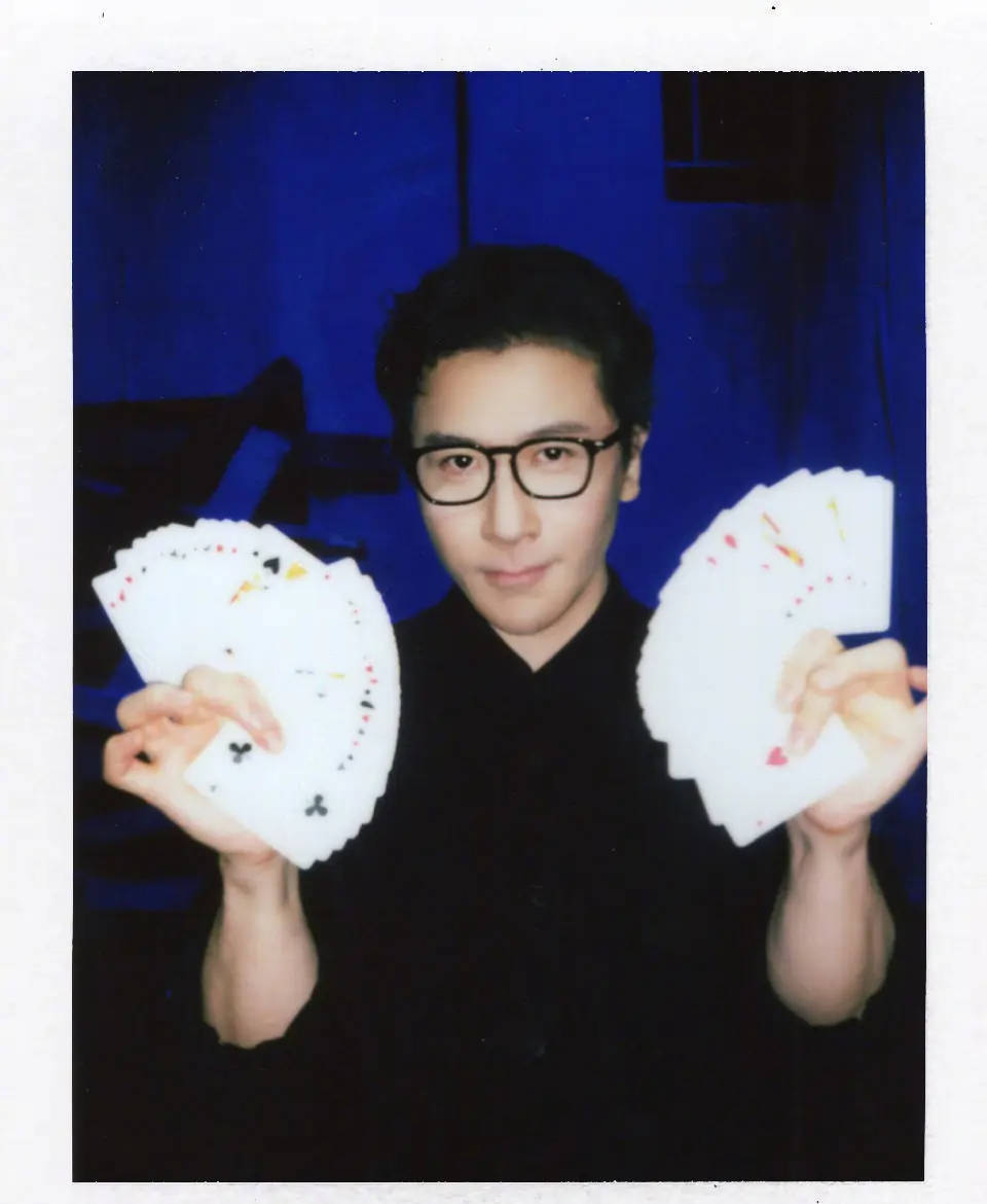 刘谦透露刚得知自己患癌后很兴奋，通知朋友"我得绝症了牛不"封面图