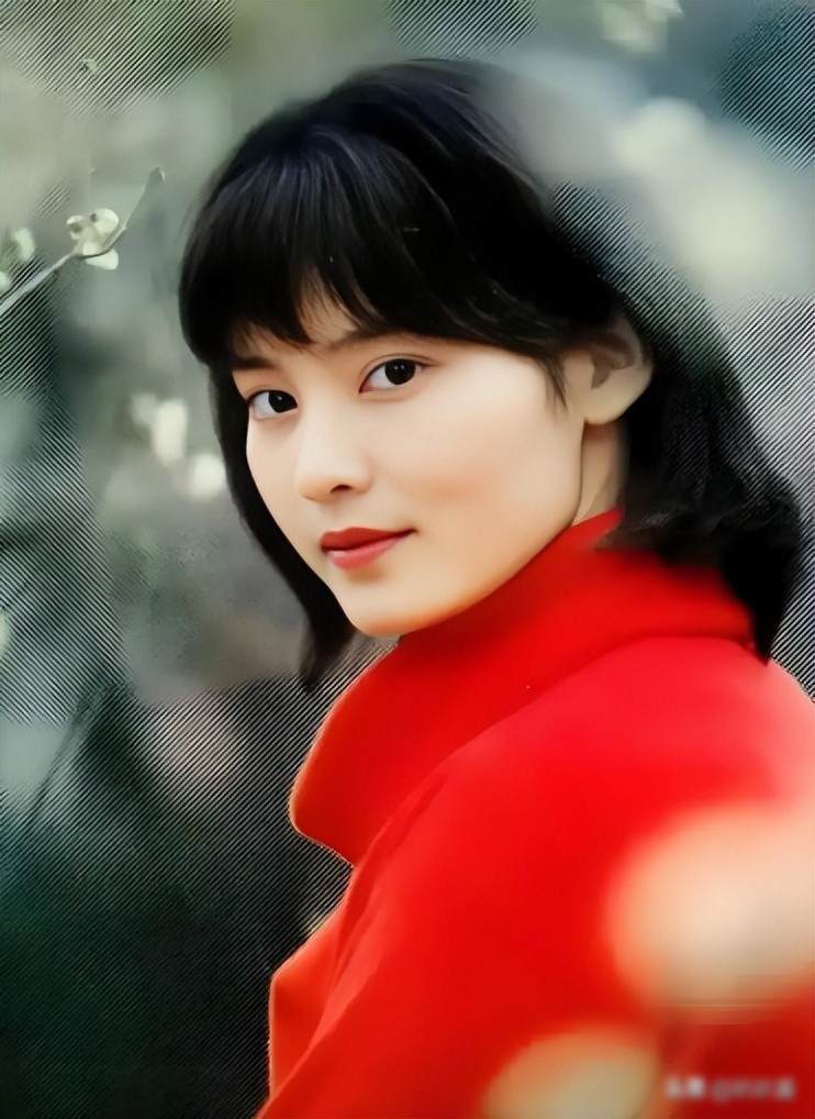 影后潘虹独居半生！13 座奖杯换不来一个家？晚年告白揭隐痛封面图